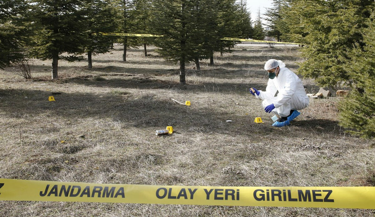 Çiftlik evinde korkunç cinayet 1 ölü 1 ağır yaralı Türkiye Gazetesi