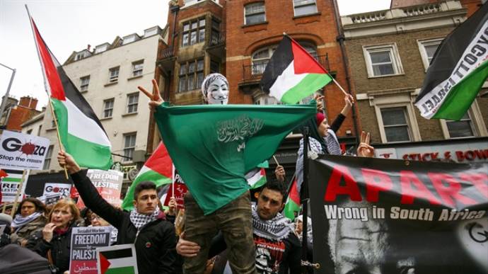 İsrail, Londra&#039;da protesto edildi

