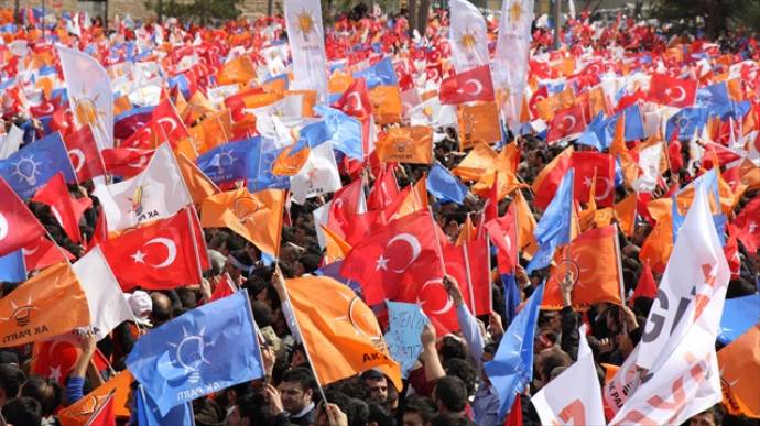 Zonguldak&#039;ta AK Parti&#039;ye katılım
