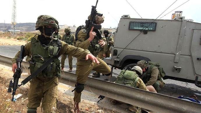İşgalci İsrail güçleri, El Halil&#039;de bir Filistinliyi öldürdü
