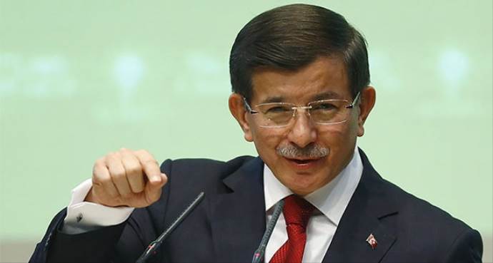 Davutoğlu&#039;ndan katil Esad&#039;ın Rusya ziyaretine tepki
