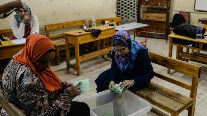 Mısır&#039;da parlamento seçimlerine düşük katılım

