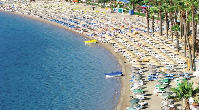 &#039;Antalya&#039;nın turizm zararı 5 milyar doları geçecek&#039;