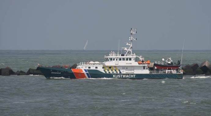 Belçika&#039;da iki gemi çarpıştı
