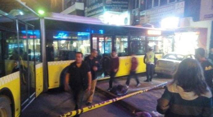 Mecidiyeköy&#039;de otobüs mağazaya girdi
