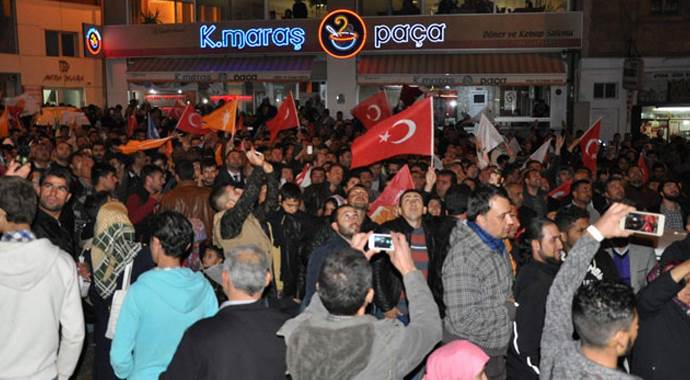 AK Parti Nevşehir&#039;de zaferi kutluyor