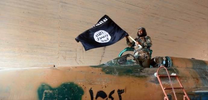 Saldırı korkusu IŞİD&#039;e bunları yaptırdı
