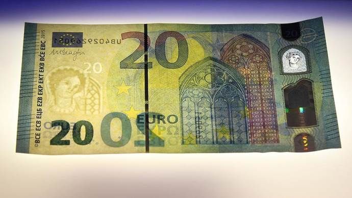 Almanya Merkez Bankası yeni 20 avroluk banknotu tanıttı
