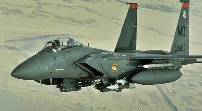 ABD IŞİD&#039;le mücadele için İncirlik&#039;e yeni savaş uçakları gönderdi