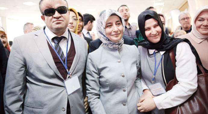 Sare Davutoğlu: İnsan için asıl engel hakikate körleşmektir