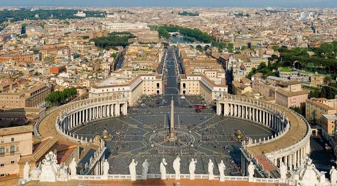 Vatikan&#039;da ikinci köstebek skandalı
