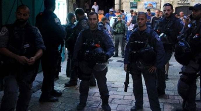 İsrail, Mescid-i Aksa&#039;ya girişleri yasakladı