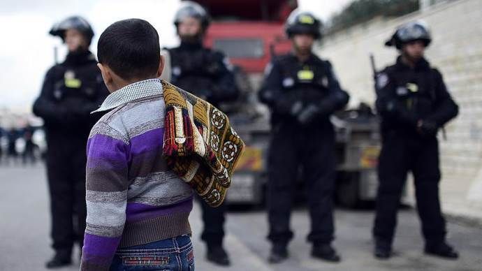 İsrail, 8500 Filistinli çocuğu gözaltına aldı
