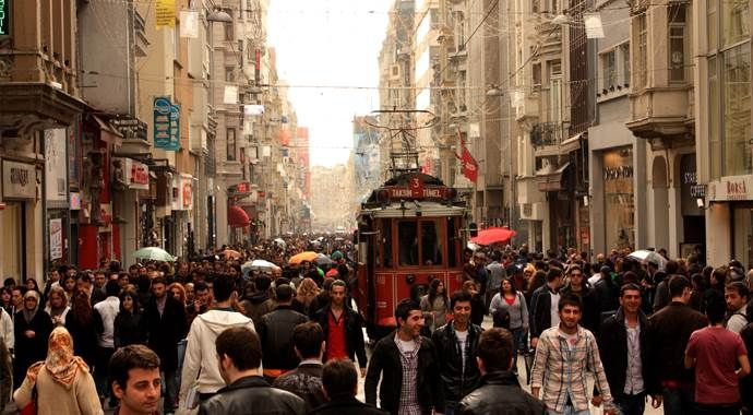 Tüketim harcamalarında en yüksek pay İstanbul&#039;un