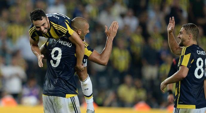 Fenerbahçeli taraftarlar Bursaspor&#039;a teşekkür etti