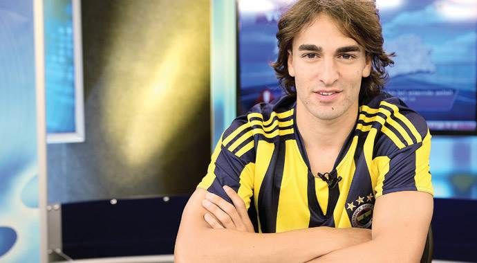 Lazar Markovic resmen Fenerbahçeli oldu, &#039;Hayır diyemezdim&#039;