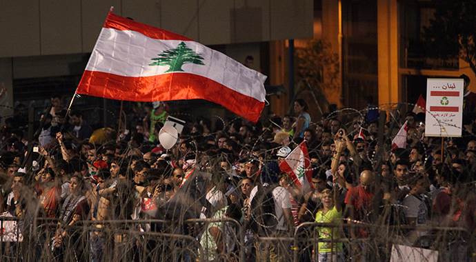 Lübnan&#039;da kriz büyüyor
