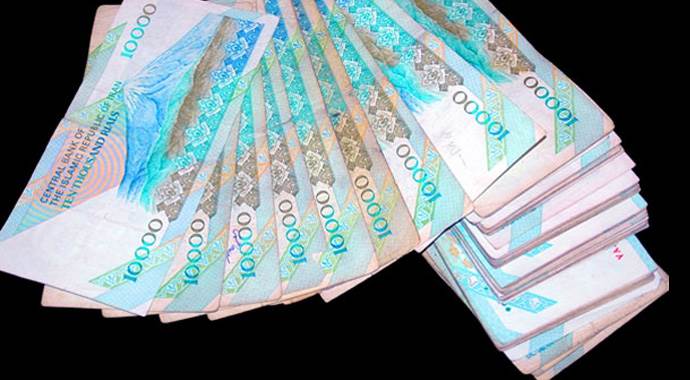 İran paradan 4 sıfır atıp dinara geçmek istiyor