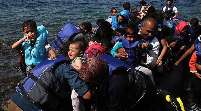 Sığınmacılar Yunan adalarına akın ediyor