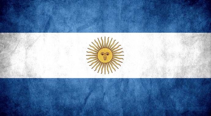 Arjantin&#039;de hile iddiaları seçimi iptal ettirdi