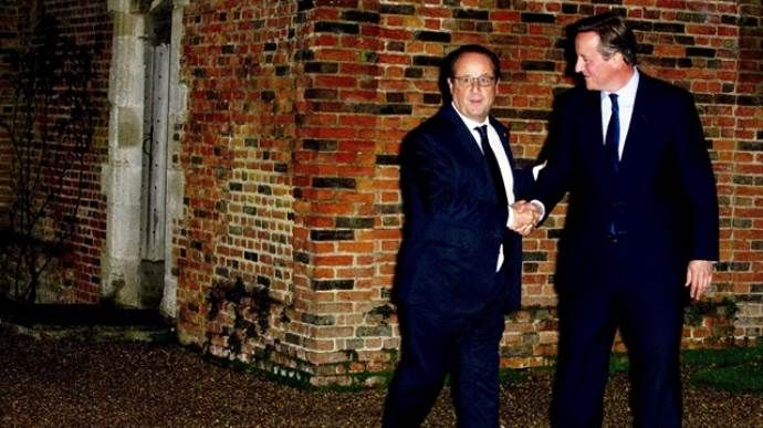 Hollande ve Cameron&#039;un gece mesaisi
