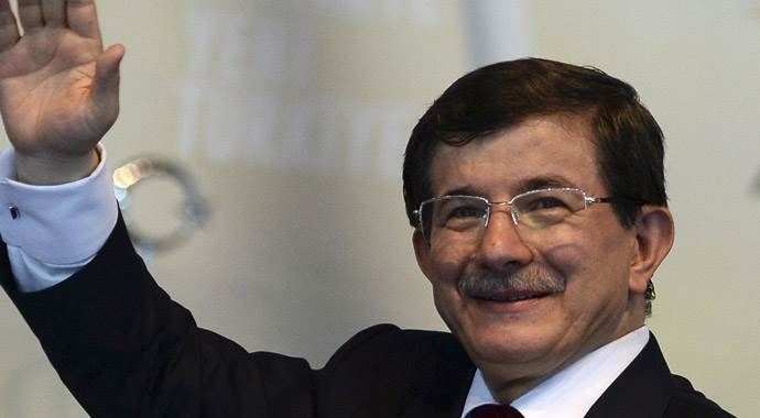 Davutoğlu&#039;ndan 35 ilde miting