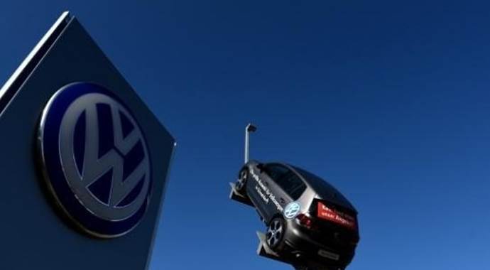 Volkswagen krizi Hollanda&#039;ya da sıçradı