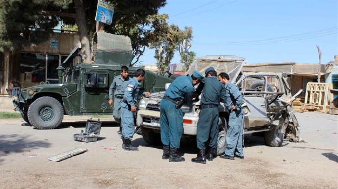 Taliban, 7 Afgan polisini öldürdü
