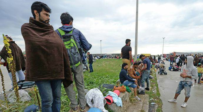 Yüzlerce sığınmacı Almanya&#039;ya ulaştı
