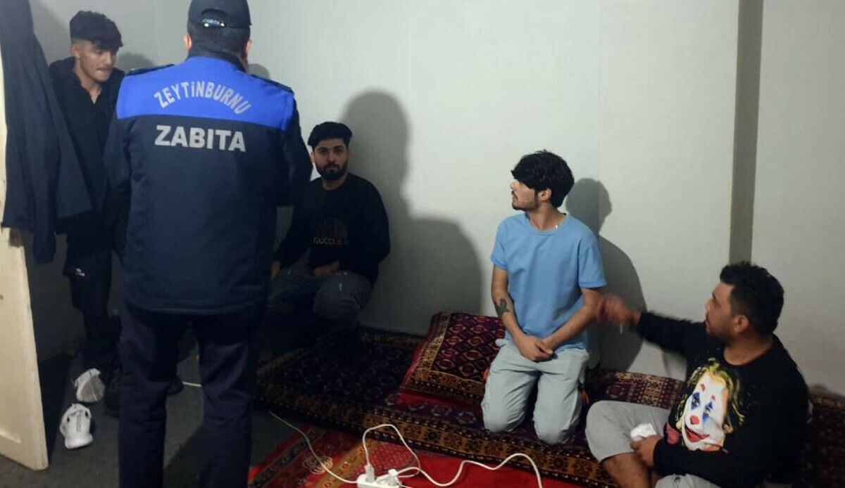 Zeytinburnu’nda günübirlik pansiyon operasyonu: 350 göçmen yakalandı