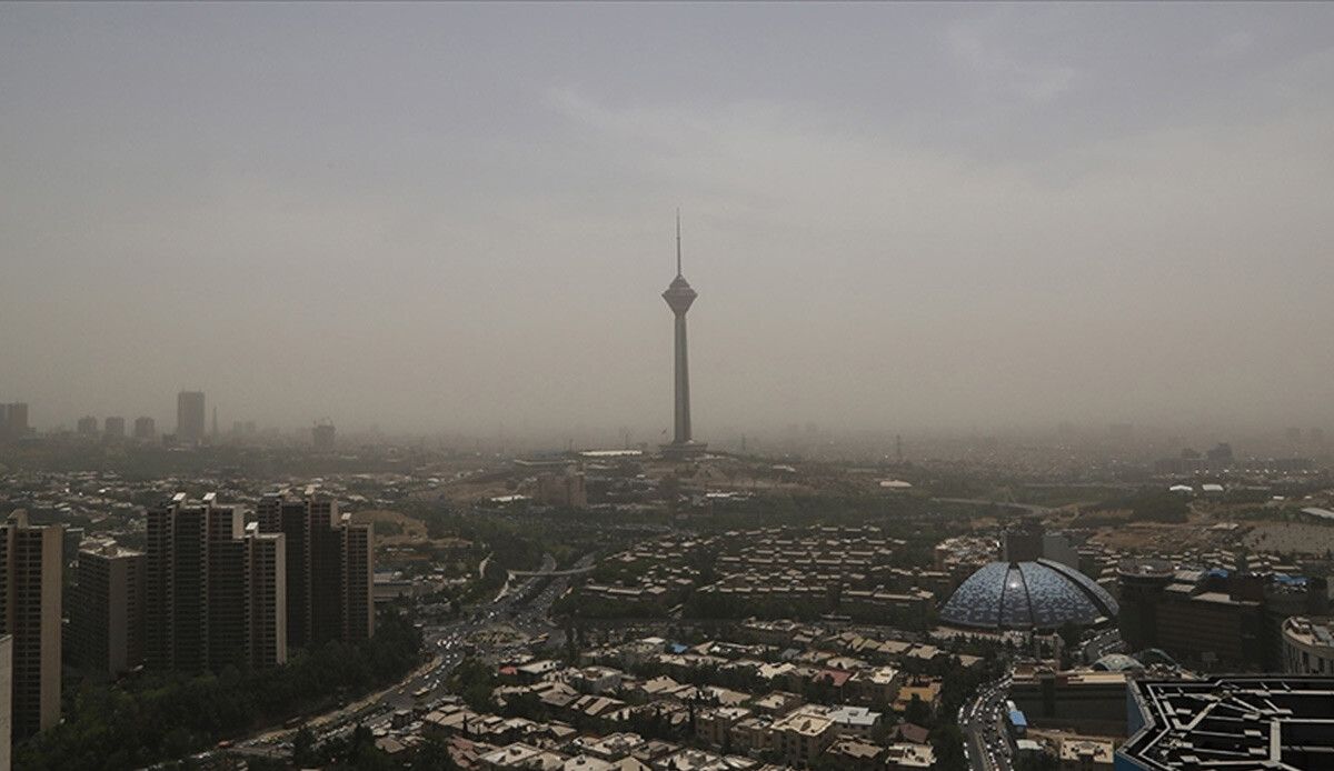İran’da eğitime hava kirliliği arası! Okullar 2 gün tatil edildi
