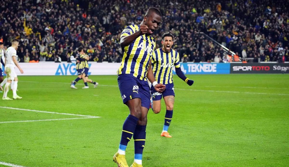Enner Valencia&#039;dan 1 maçta 4 gol! Fenerbahçe - Kasımpaşa (5-1 Maç Sonucu)