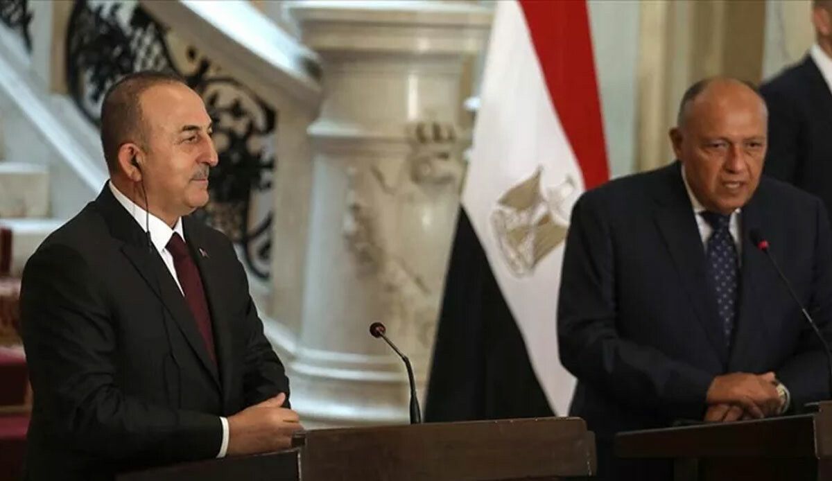 Dışişleri Bakanı Mevlüt Çavuşoğlu, Mısırlı mevkidaşı ile görüştü