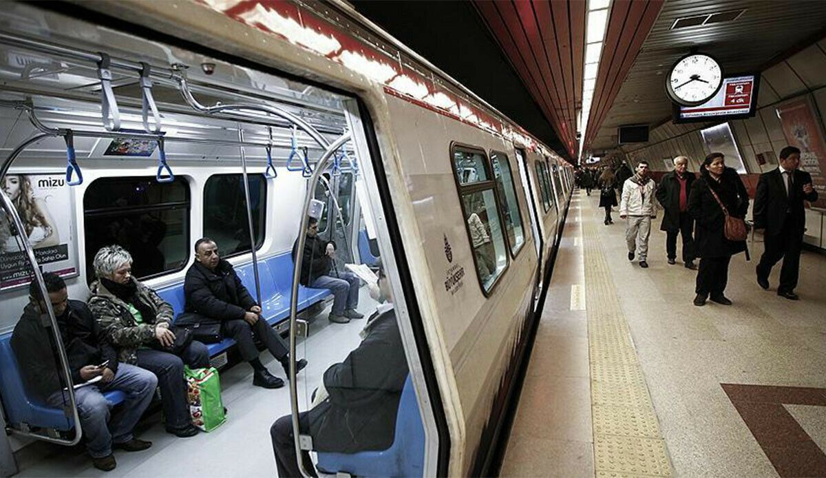 Bakan Karaismailoğlu canlı yayında duyurdu: Başakşehir - Kayaşehir Metro Hattı bugün açılıyor