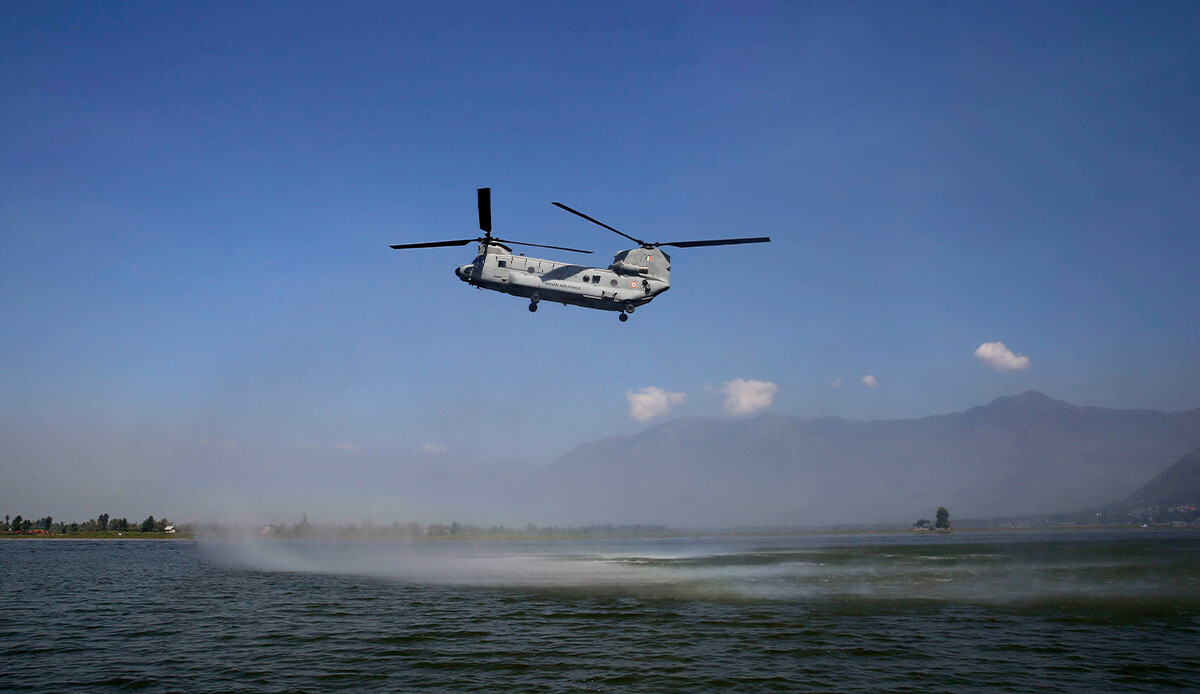 Kanada Kraliyet Hava Kuvvetleri’ne ait Chinook helikopteri düştü: 2 ölü, 2 yaralı