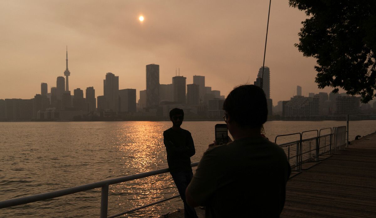 Orman yangınları sönmedi, Toronto hava kirliliğinde zirveye çıktı