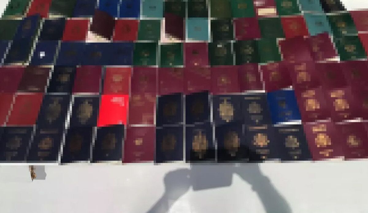 İstanbul&#039;da sahte pasaport operasyonu