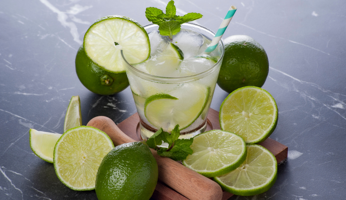 İçinizi ferahlatacak lezzetli serinlik! Starbucks’ın en meşhur içeceği “Cool Lime” tarifi