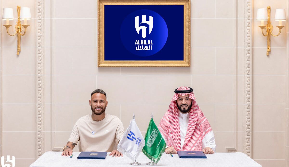 Brezilyalı süper yıldız Neymar Suudi Arabistan&#039;ın Al Hilal takımına transfer oldu! Resmi açıklama...