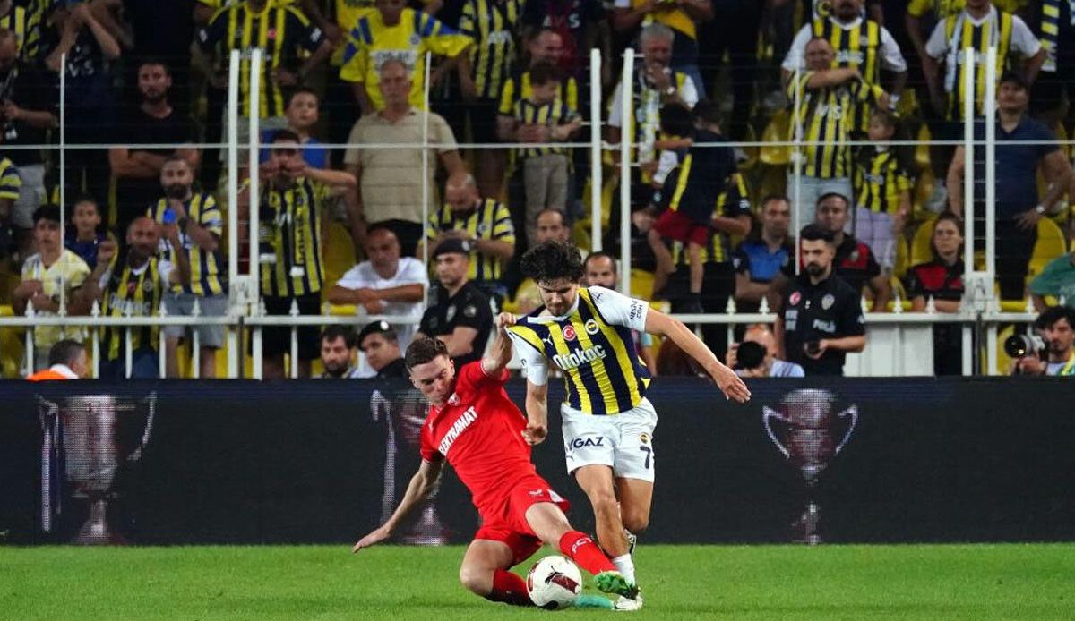 Son Dakika Fenerbahçe haberi: Ferdi Kadıoğlu&#039;nun sol kalça kasığında 2. derece yırtık!