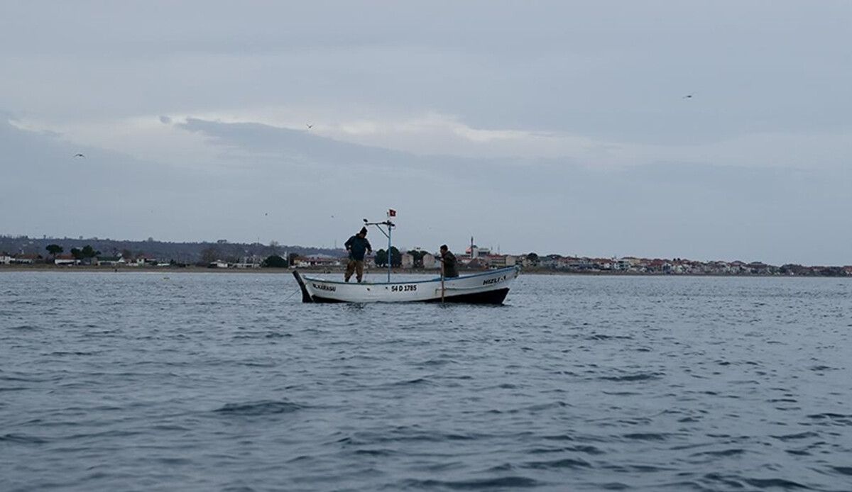 Karadeniz&#039;in suyu soğumadı: Balıkçılık olumsuz etkileniyor