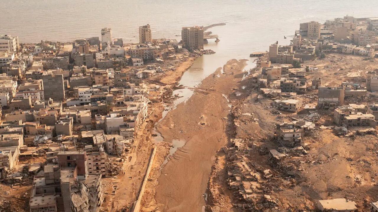 Libya&#039;da selin vurduğu şehirlerde altyapının yüzde 70&#039;i yok oldu