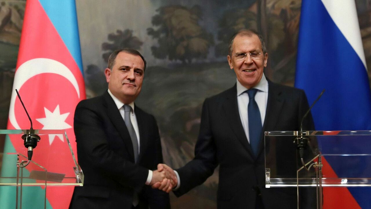 Lavrov ve Bayramov arasında kritik Karabağ görüşmesi