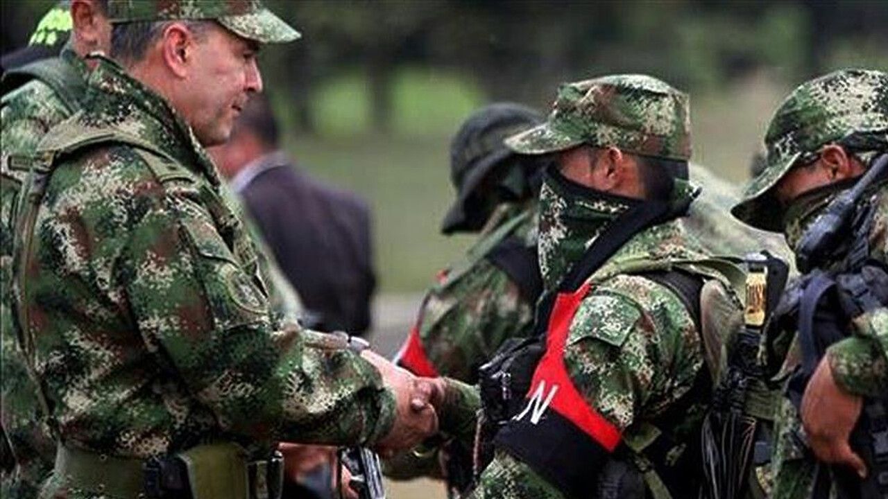 Kolombiya&#039;da hükümetle FARC ateşkes konusunda anlaştı