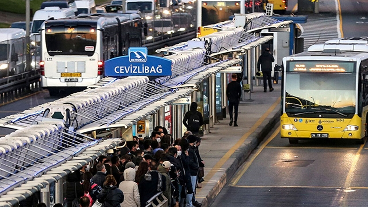 İstanbul&#039;da hafta sonu toplu taşıma ücretsiz olacak