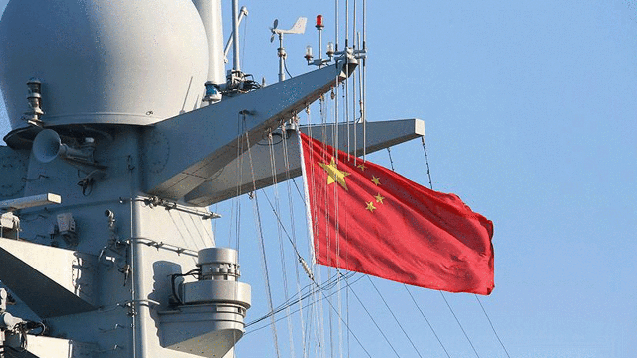 Çin Denizi&#039;nde sıcak yakınlaşma: Savaş uçakları Kanada askeri helikopterini taciz etti