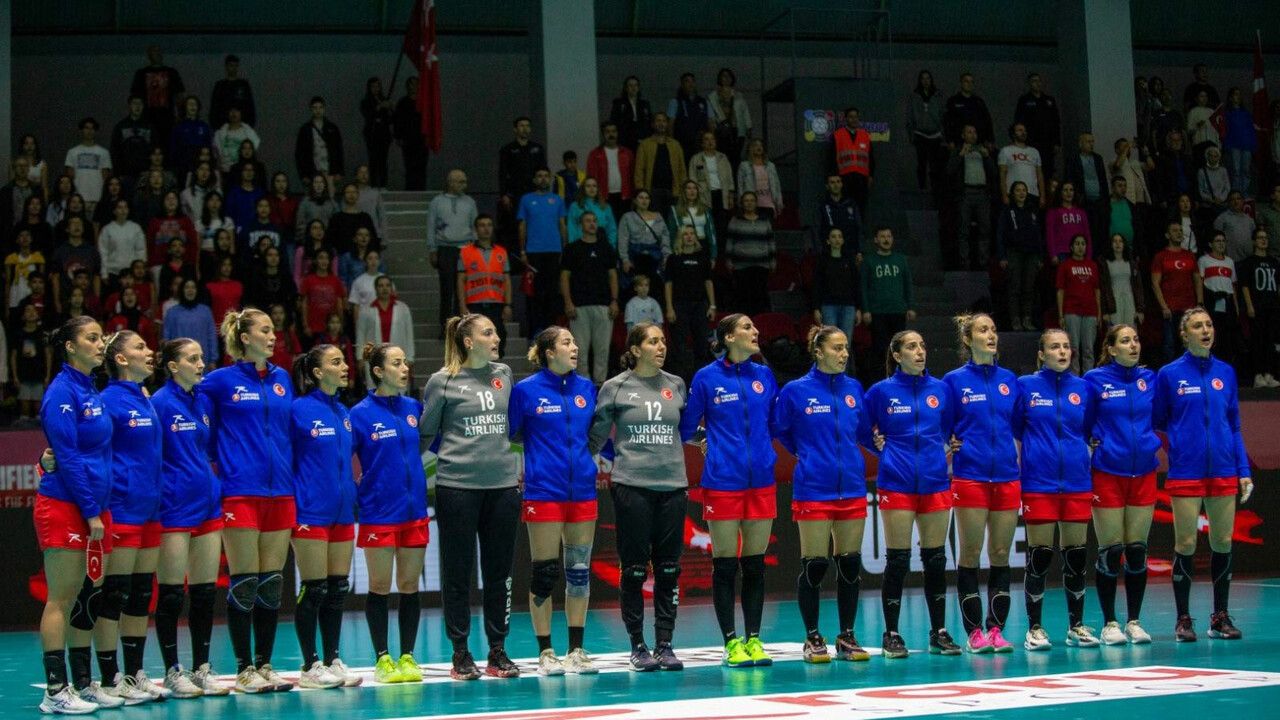 A Milli Kadın Hentbol Takımı, Tunus ve Slovakya ile hazırlık maçı oynayacak