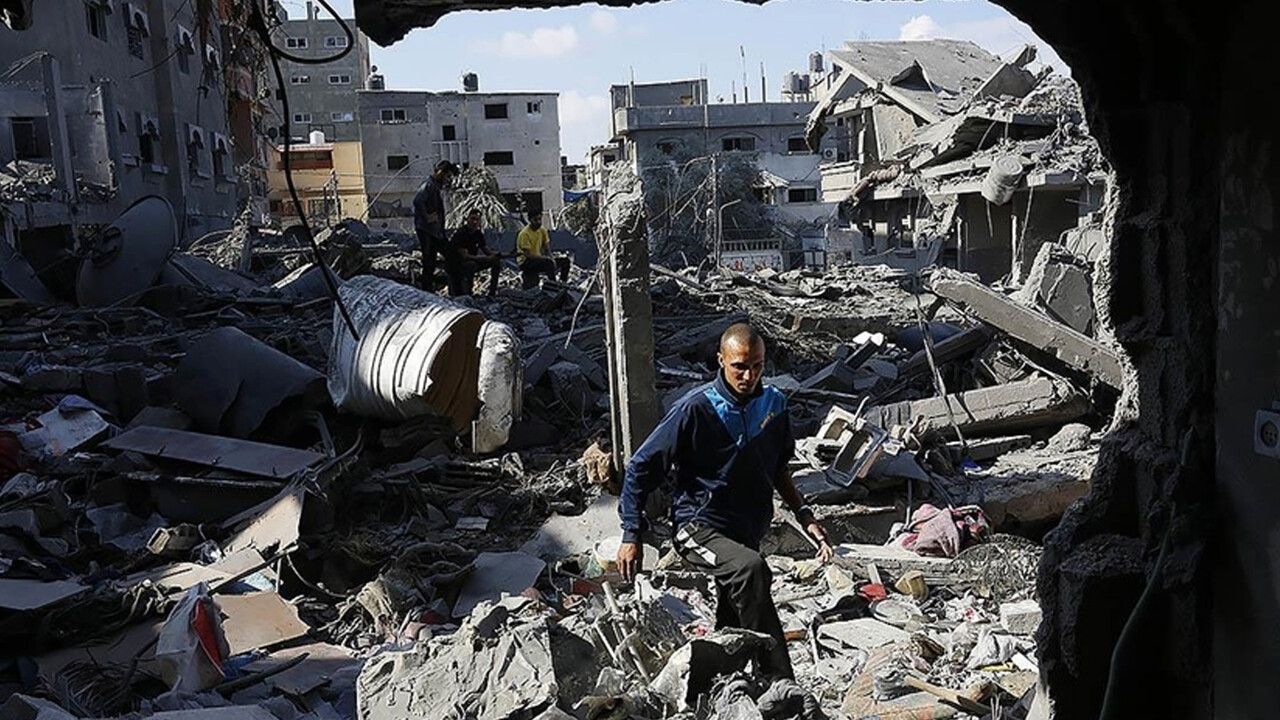 Baykar&#039;dan Gazze&#039;ye 286 milyon TL&#039;lik insani yardım: Nakdi bağış olarak teslim edildi