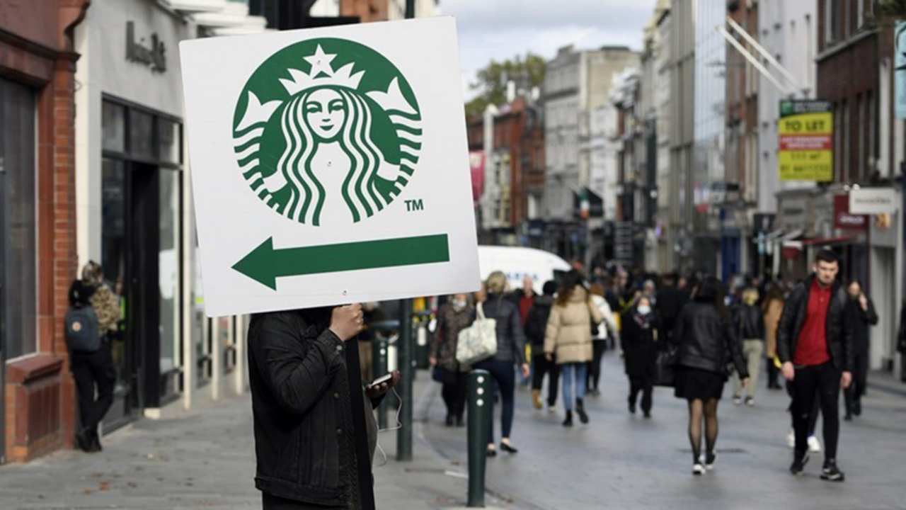 Starbucks&#039;ta tarihi grev: 200 şubede iş bırakma eylemi