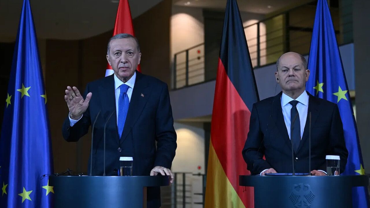 Muhalefet bile Erdoğan’ın Alman gazeteciye verdiği ayarı takdir etti: Çok şıktı